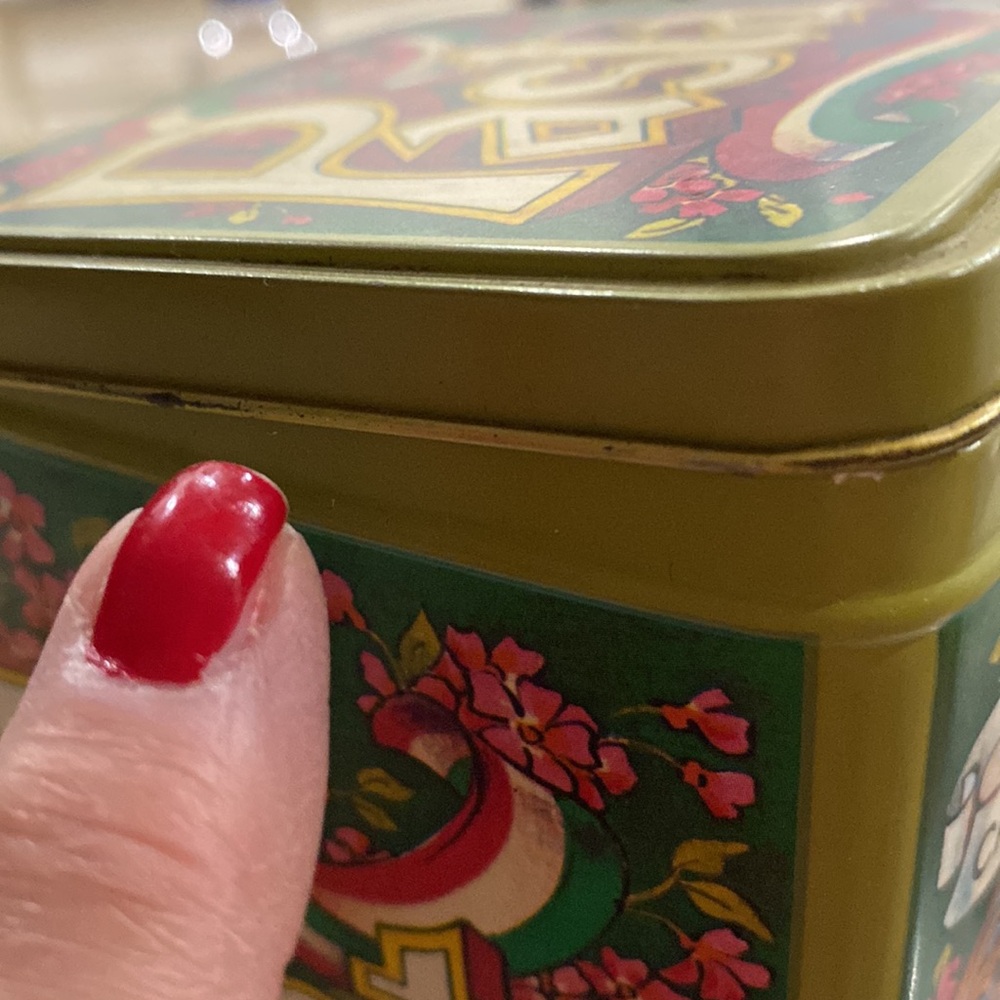 Vintage Late 70’s-Early 1980’s Green Casa Via Variccio Decorative Pasta Tin! - Picture 8 of 10